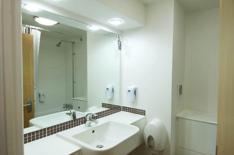 Premier Inn Bristol East Emersons Green Coalpit Heath Eksteriør billede
